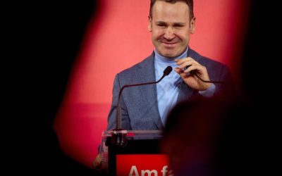 Primarul Sectorului 3, Robert NEGOIȚĂ, a punctat câteva aspecte legate de Ilie BOLJOIN, subliniind importanța reformelor în administrație și în societățile de stat, indiferent de preferințele personale