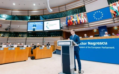 Victor Negrescu: Alegerile din Ungaria, o lovitură pentru regimurile iliberale Vicepreședintele Parlamentului European, social-democratul Victor Negrescu, a reacționat la rezultatul alegerilor din Ungaria, considerându-l un semnal clar că regimurile iliberale și curentele anti-europene își ating limitele