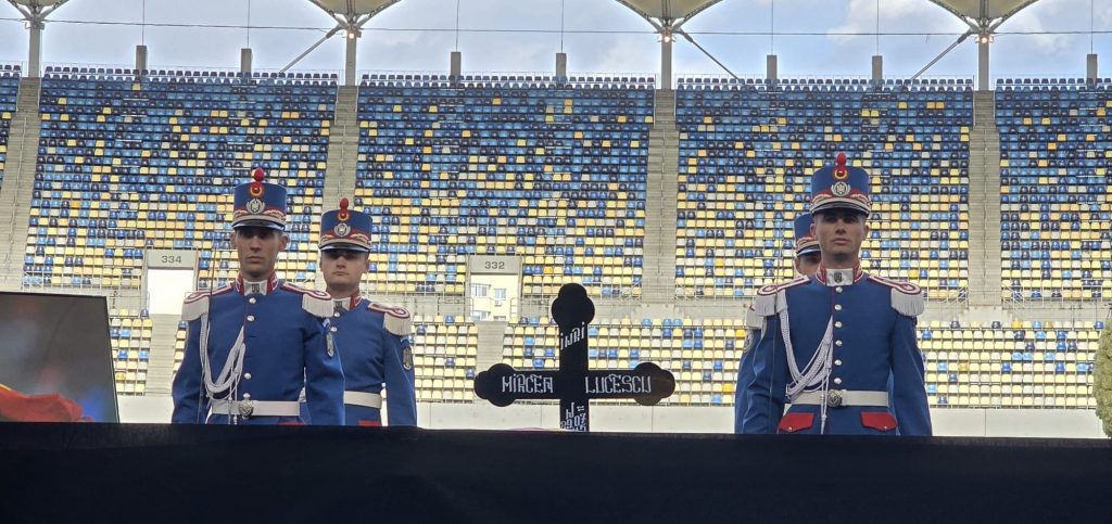 Cortegiul funerar va bloca importante artere din București Sâmbătă, 8