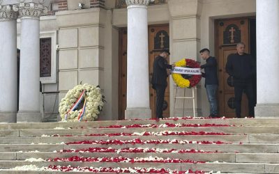 Sicriul lui Mircea Lucescu a ajuns la Biserica Sf