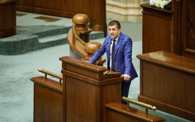 Guvern minoritar sau anticipate? USR, pregătit pentru ambele scenarii, în contextul crizei politice După căderea Guvernului Bolojan, România se confruntă cu o criză politică majoră, iar forma de guvernare care va urma este încă incertă