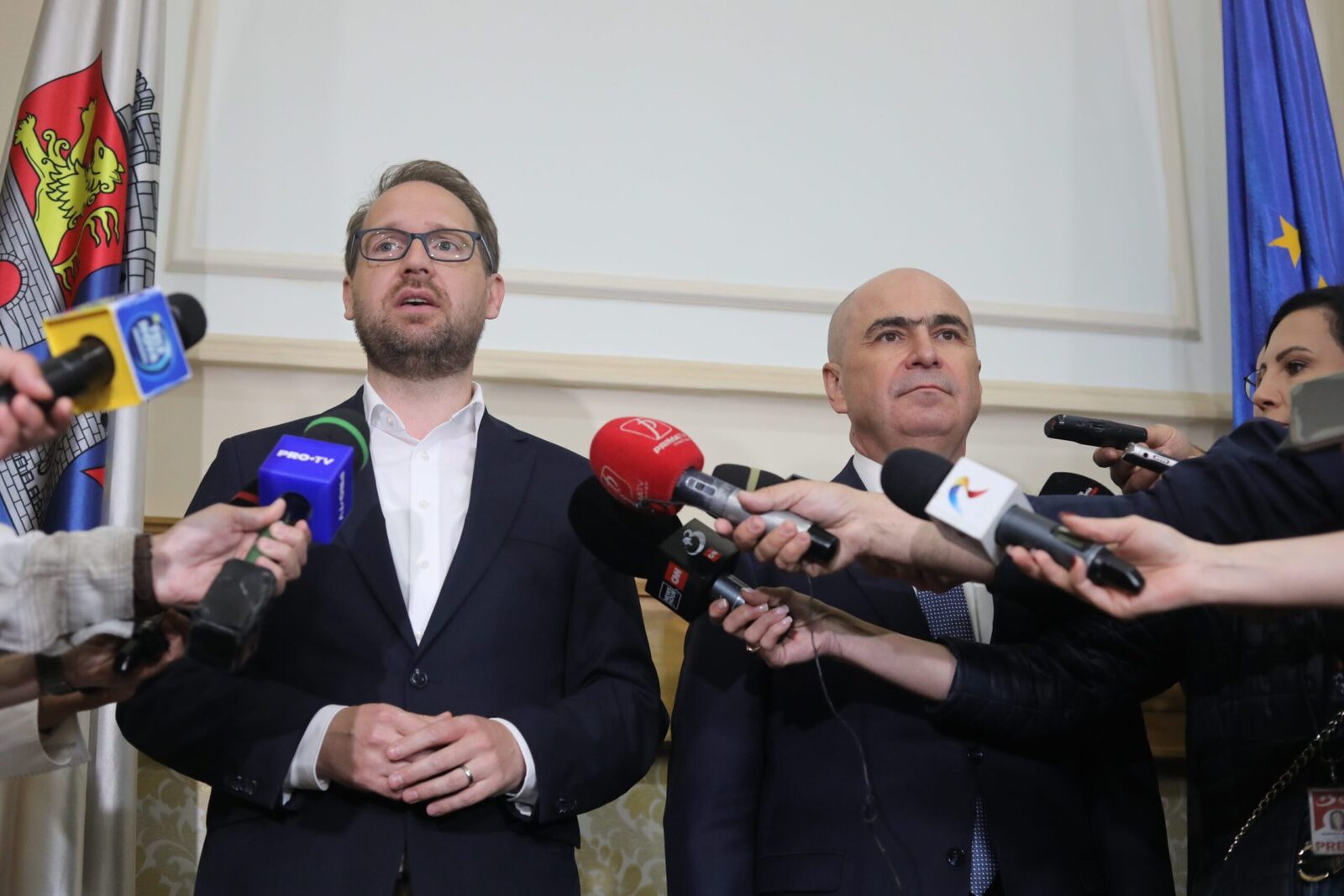 Liderii USR și PNL, Dominic Fritz și Ilie Bolojan, vor merge la Cotroceni cu o poziție comună: nu vor susține nicio formulă de guvernare care să includă PSD