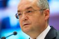 Boc, apel la dialog: Negocieri crâncene pentru a bloca moțiunea de cenzură