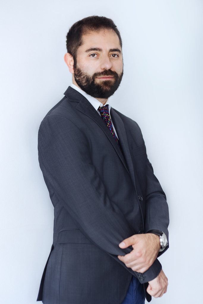Burnete: „Trăim angoasă politică”. Ce ne așteaptă într-un mediu instabil?