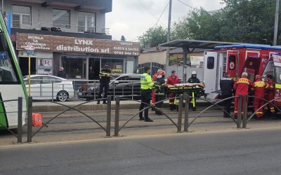 Pieton lovit de tramvai în București: Linia 21, blocată pe Șoseaua Colentina