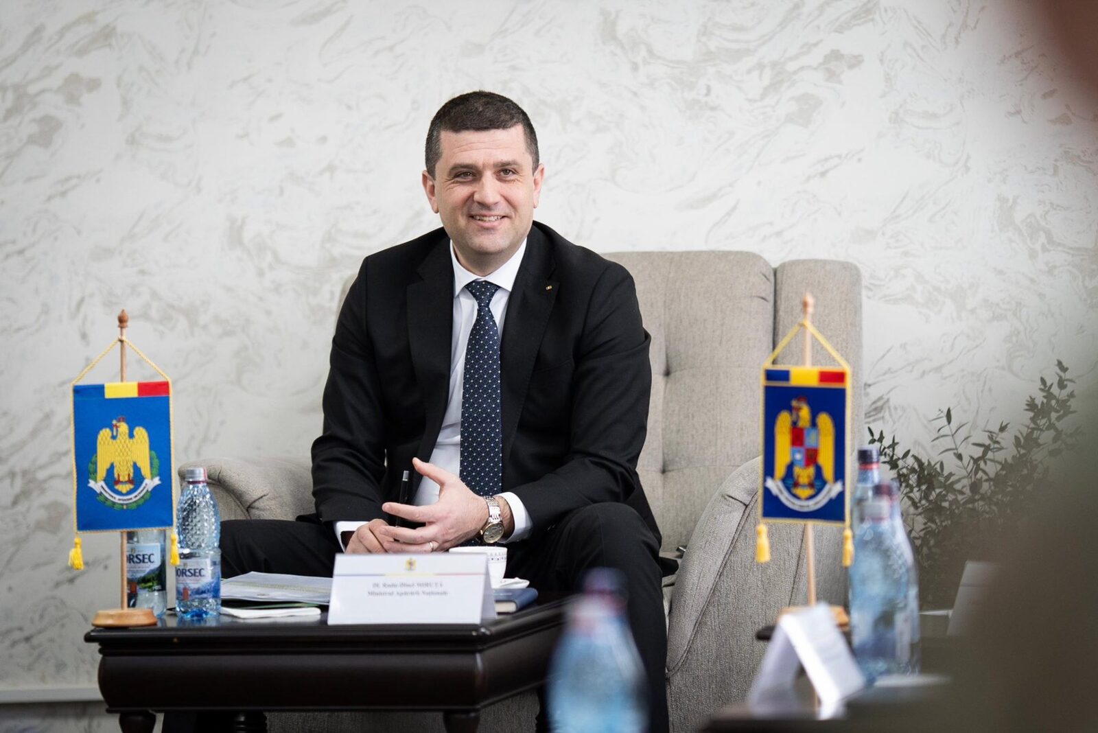 Miruță a semnat: 30,7 milioane € pentru echipamente prin SAFE
