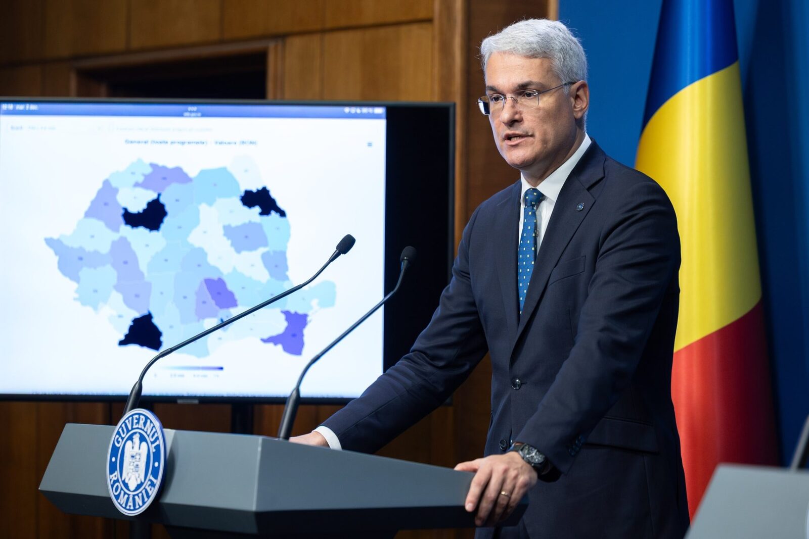 Pîslaru taie 87 de sporuri din salarizarea publică: „Sunt 151 în prezent”