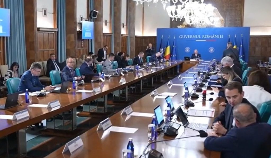 Liberalii exclud refacerea coaliției cu PSD, indiferent de rezultatul moțiunii de cenzură Cu doar două zile înainte de votul crucial care va decide soarta Guvernului condus de Ilie Bolojan, liderii Partidului Național Liberal (PNL) și-au exprimat public sprijinul pentru premier