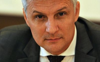 Senat: Interzicerea vânzării activelor statului, lege adoptată