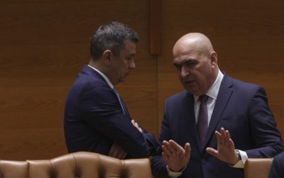 Prima rundă de negocieri pentru formarea unui nou guvern la Palatul Cotroceni s-a încheiat fără rezultate concrete, alimentând incertitudinea politică