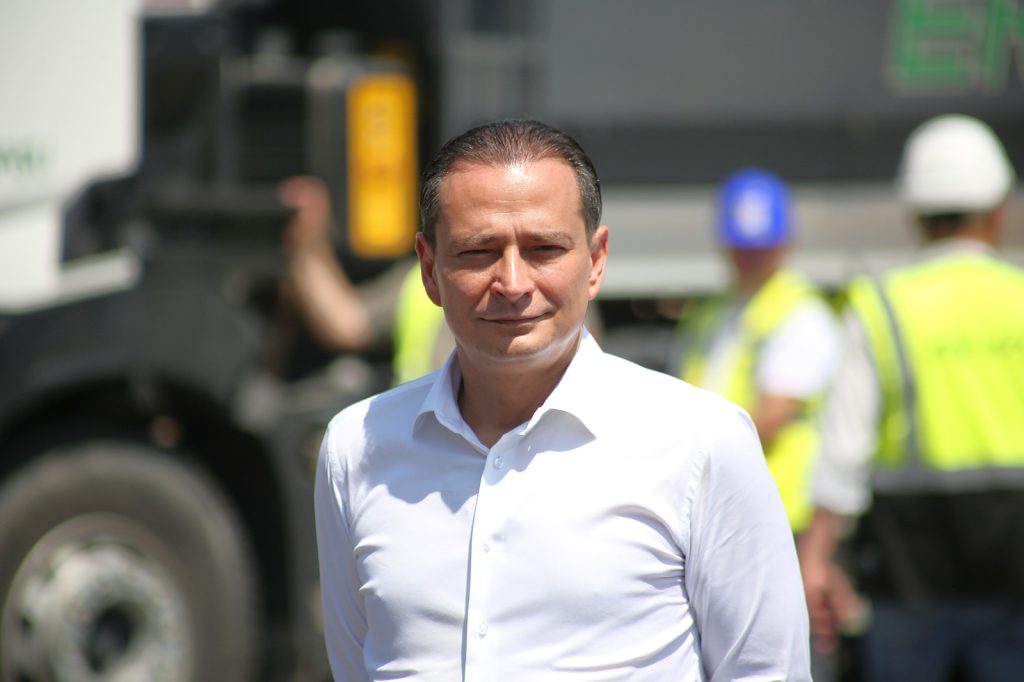 Băluță, absent, la votul bugetului-record de 2,2 miliarde de euro în Sectorul 4