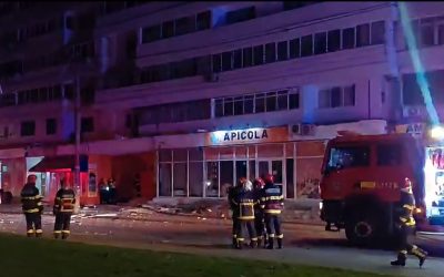 O dronă rusească s-a prăbușit pe un bloc din Galați, declanșând un incendiu și stârnind reacții diplomatice puternice din partea ROMÂNIEI