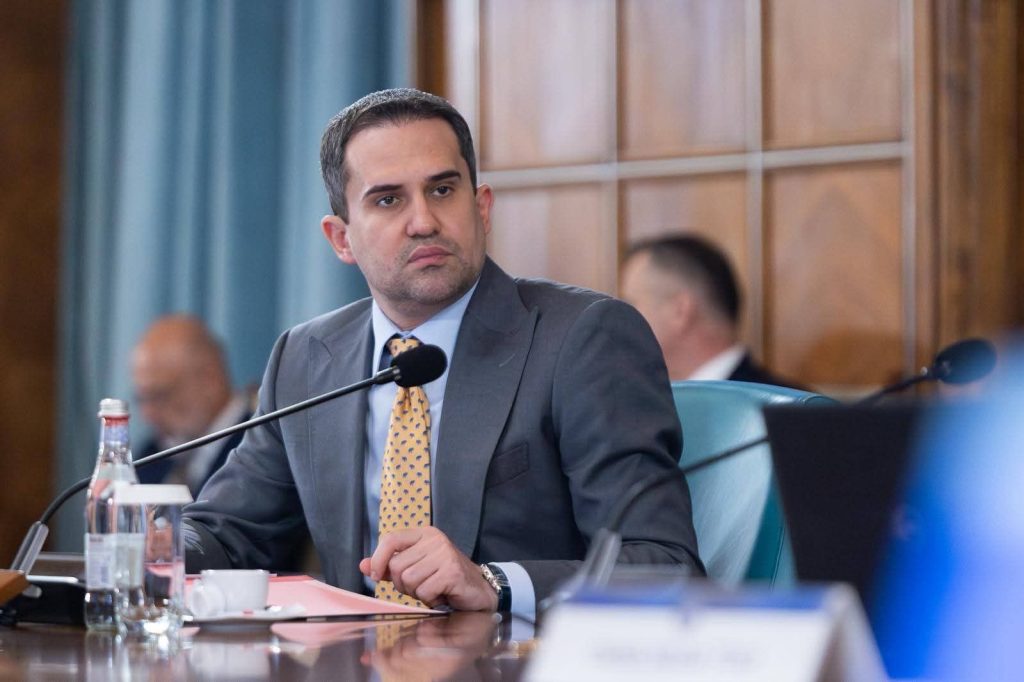 Ciprian Șerban, fost ministru al Transporturilor, lansează un apel la „luciditate” și „responsabilitate” prin intermediul unei postări pe Facebook