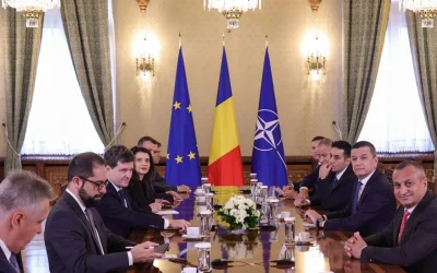 Consultările președintelui Klaus Iohannis cu partidele parlamentare pentru desemnarea unui nou premier au loc în timp ce europarlamentarul PNL Siegfried Mureșan îl acuză pe PSD că încearcă din nou să „păcălească” alegătorii cu ideea unui „salvator tehnocrat”
