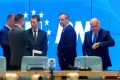 România se confruntă cu o criză politică profundă de aproape o lună, iar Nicușor Dan, președintele României, a convocat partidele politice la consultări pentru data de 18 mai.nnDin data de 20 aprilie, când PSD a retras sprijinul politic acordat premierului Ilie Bolojan, instabilitatea politică a crescut