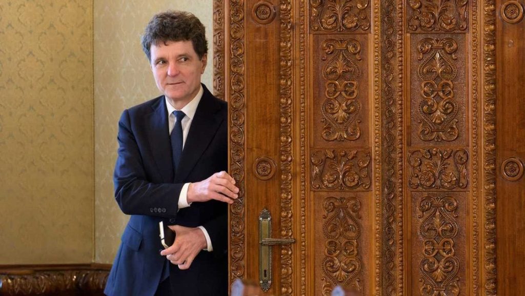 Consultările pentru formarea noului guvern, începute la Palatul Cotroceni, nu au condus încă la o soluție
