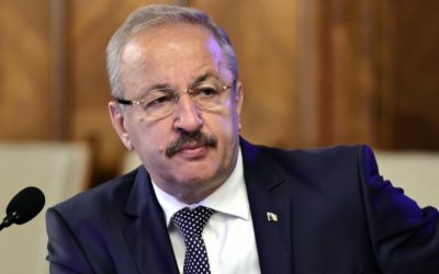 PSD deschis la negocieri pentru o nouă formulă de guvernare, cu o singură „linie roșie”: Ilie Bolojan Partidul Social Democrat (PSD) este dispus să susțină orice formulă de guvernare care nu îl include pe Ilie Bolojan în funcția de prim-ministru