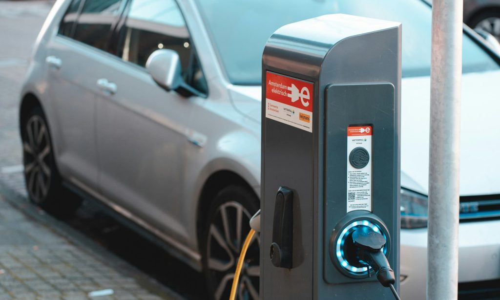 Sectorul 6, București: 40 de stații de încărcare pentru mașini electrice