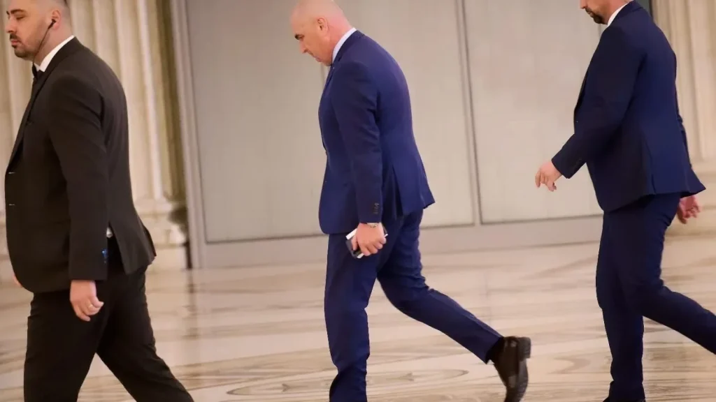 Prăbușirea unei drone rusești în Galați a generat agitație politică și a determinat schimbări majore în agenda premierului interimar Ilie Bolojan, prezent la Chișinău
