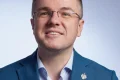 Ministrul Economiei, Irineu Darău, a reacționat vehement la plângerea penală depusă de președintele Autorității pentru Digitalizarea României (ADR) împotriva fostului șef al instituției