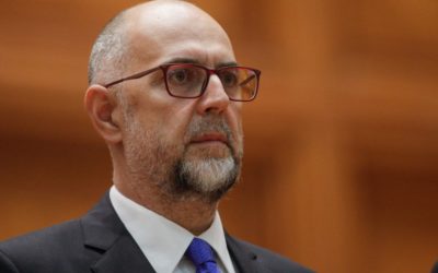 Liderul UDMR, Kelemen Hunor, a sugerat posibilitatea ca formațiunea politică să intre în opoziție, deși și-a exprimat dorința de a face parte dintr-un guvern care să „facă ordine în țară”