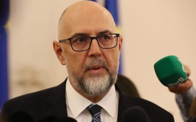 Kelemen Hunor susține refacerea coaliției: Guvernul minoritar, exclus Liderul UDMR, Kelemen Hunor, a exclus categoric posibilitatea unui guvern minoritar în contextul politic actual