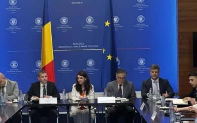 MAE și ARICE au lansat Echipa Națională pentru Strategia UE Global Gateway Ministerul Afacerilor Externe (MAE) și Agenția Română pentru Investiții și Comerț Exterior (ARICE) au organizat joi, la sediul MAE, o reuniune de coordonare interinstituțională privind programele globale europene