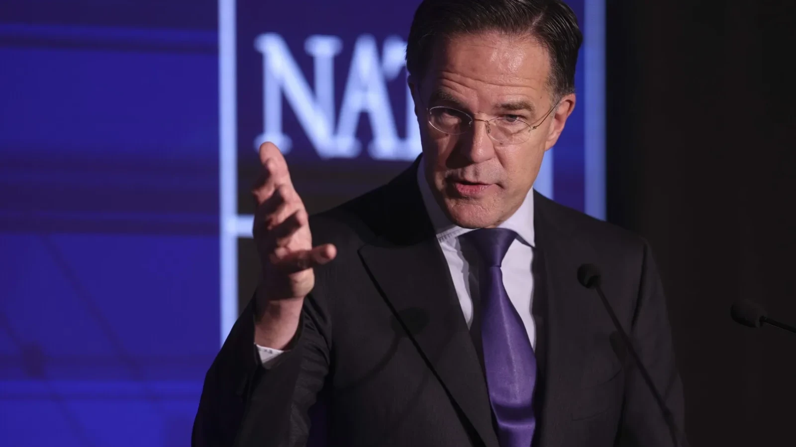 Secretarul general al NATO, Mark Rutte, a reiterat angajamentul ferm al Alianței față de coeziune și necesitatea consolidării capacităților de apărare, în cadrul summitului B9, desfășurat recent