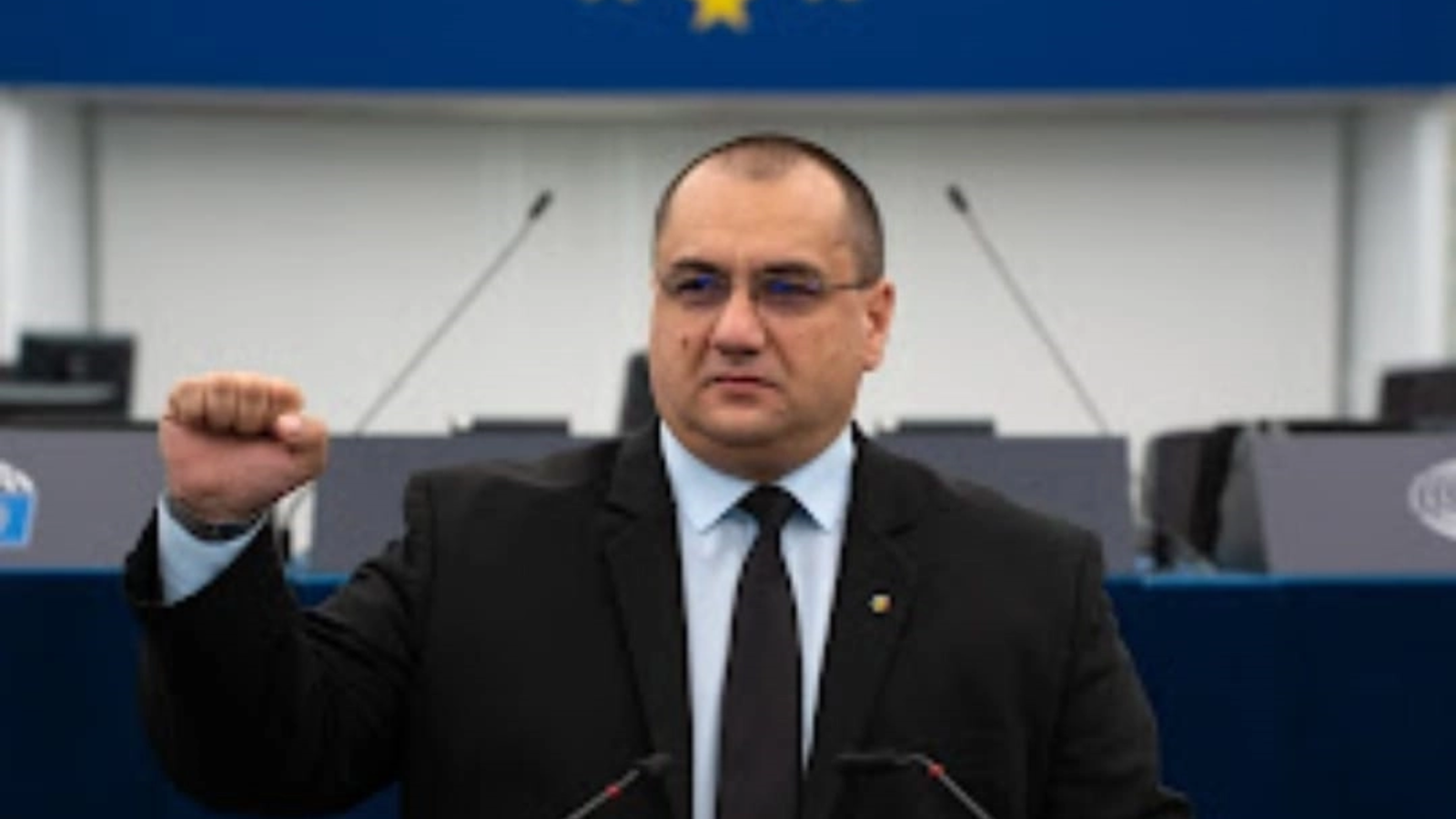 Președintele Nicușor Dan a reluat consultările cu partidele parlamentare, după ce a declarat că urmărește formarea unei majorități „pro-occidentale”