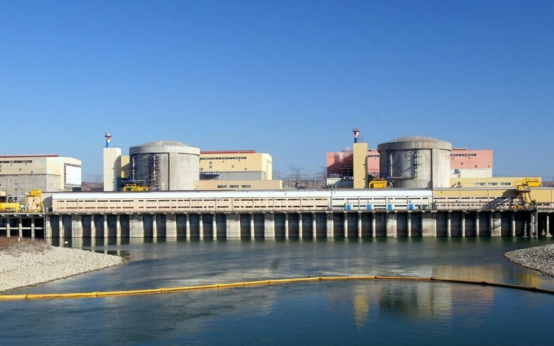 Guvernul a aprobat recent un memorandum care autorizează Ministerul Energiei să mandateze reprezentanții statului în Adunarea Generală a Acționarilor Nuclearelectrica pentru a aproba distribuirea dividendelor