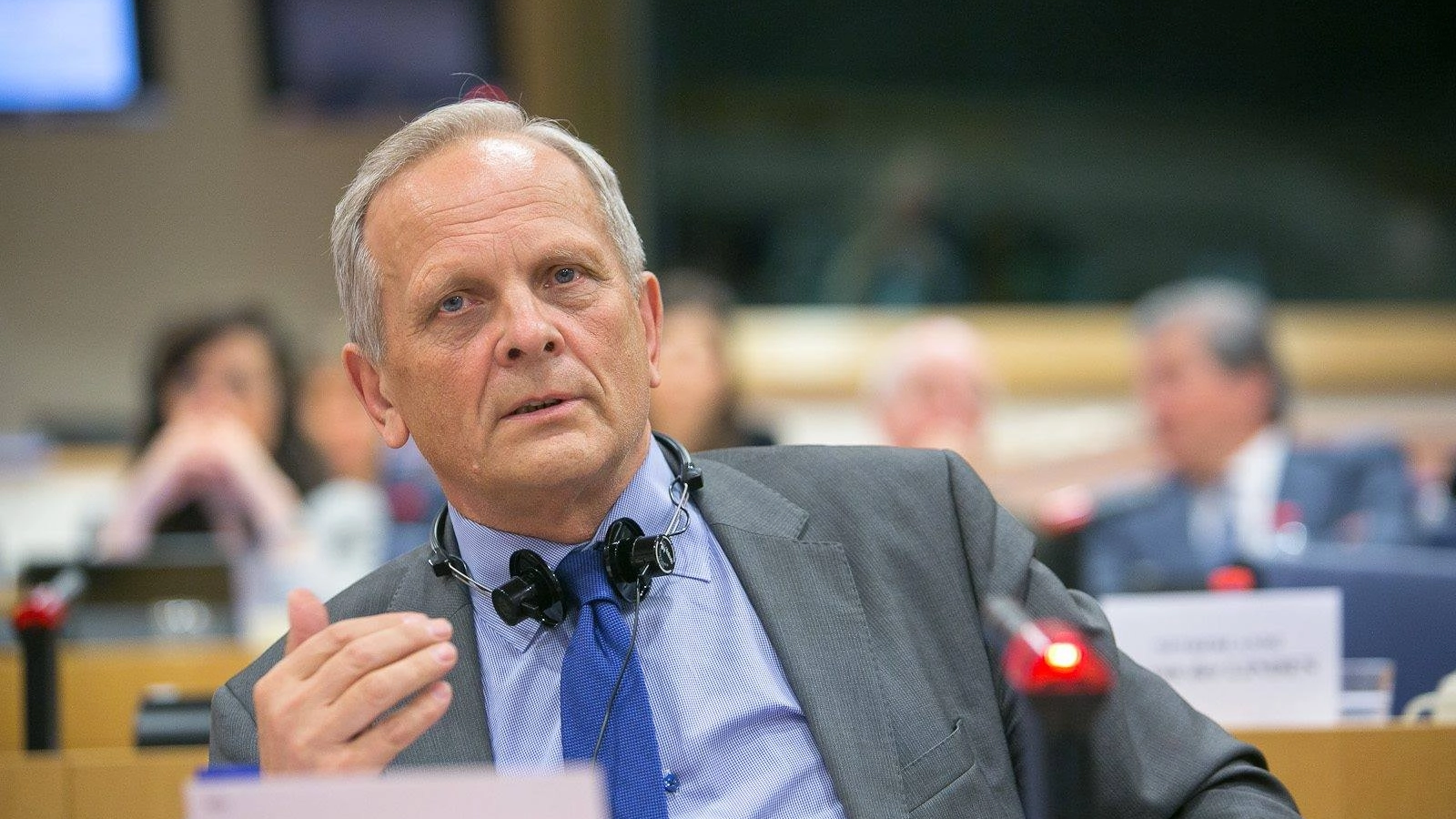 Theodor Stolojan, fost lider al Partidului Național Liberal (PNL), consideră că un guvern tehnocrat nu ar reprezenta o soluție viabilă pentru depășirea crizei politice actuale din România