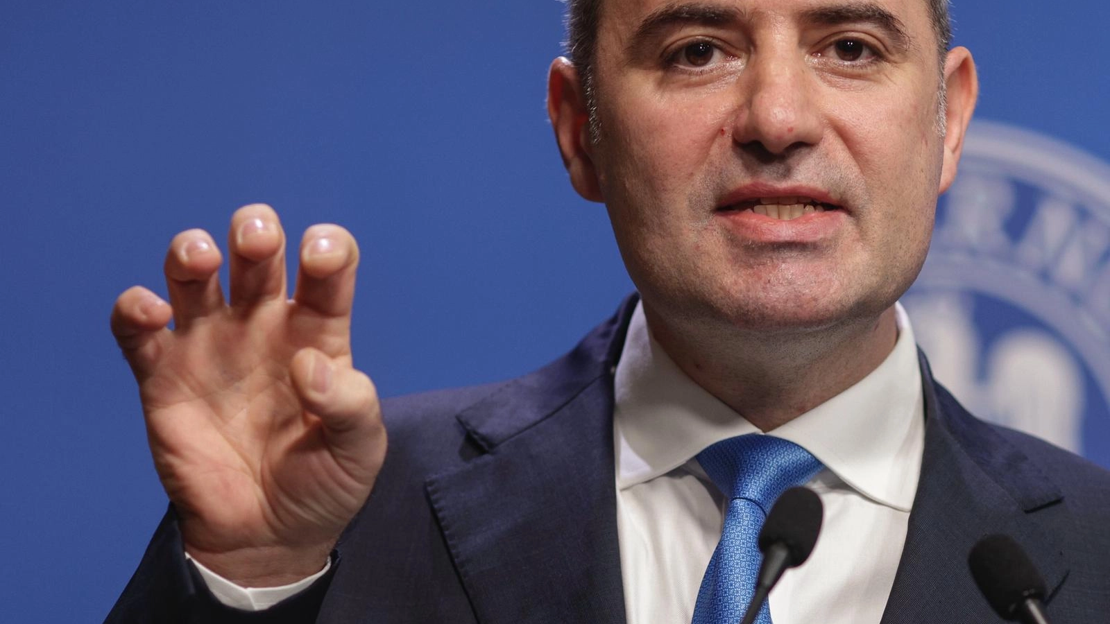 Ministrul Finanțelor, Alexandru Nazare, a declarat că următorul raport al agenției Fitch Ratings va reprezenta un test important pentru credibilitatea economică a României