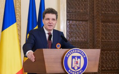 Nicușor Dan invită partidele parlamentare la consultări la Palatul Cotroceni Președintele României, Nicușor Dan, a programat pentru ziua de luni, la Palatul Cotroceni, o serie de consultări cu partidele politice reprezentate în Parlament
