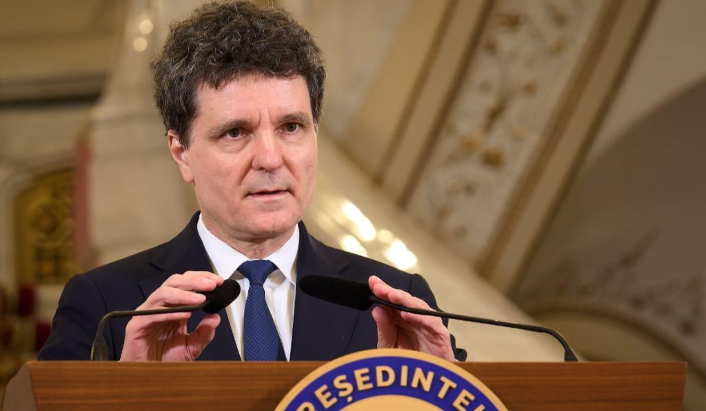 Nicușor Dan: Dezinformarea, o amenințare la adresa încrederii publice Nicușor Dan a participat miercuri la „Summitul European pentru Integritatea Informației și Combaterea Dezinformării”, eveniment organizat la Palatul Cotroceni în cadrul inițiativei „România Imună”