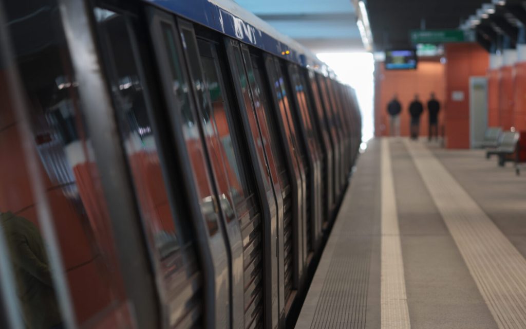 Blocaj la metroul bucureștean pe Magistrala 3: Urgență medicală, haos dimineața