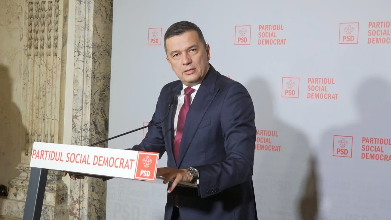 România se confruntă cu o criză politică și economică, potrivit declarațiilor lui Sorin Grindeanu, președintele Partidului Social Democrat (PSD), referitoare la guvernarea recent demisă condusă de Ilie Bolojan