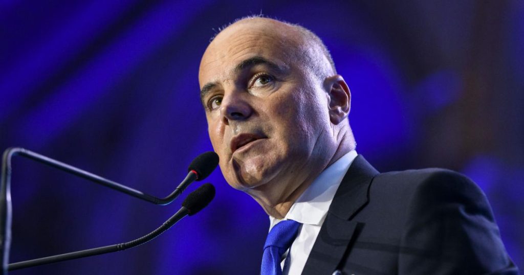 Europarlamentarul PNL Rareș Bogdan a declarat, duminică, că nu va exista nicio scindare în Partidul Național Liberal, în ciuda demiterii Guvernului Bolojan prin moțiune de cenzură