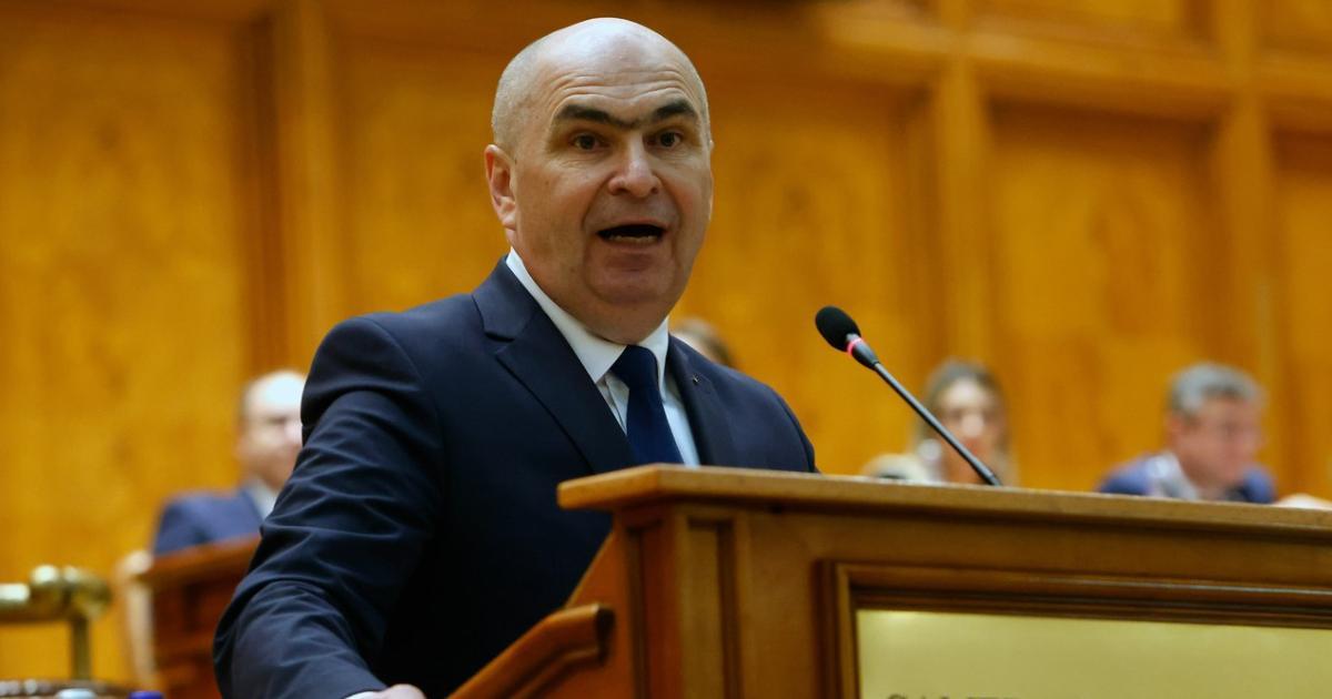 Economia României intră în recesiune tehnică, conform datelor INS Datele publicate miercuri de Institutul Național de Statistică (INS) indică o contracție economică de 0,2% în ultimul trimestru, comparativ cu trimestrul precedent