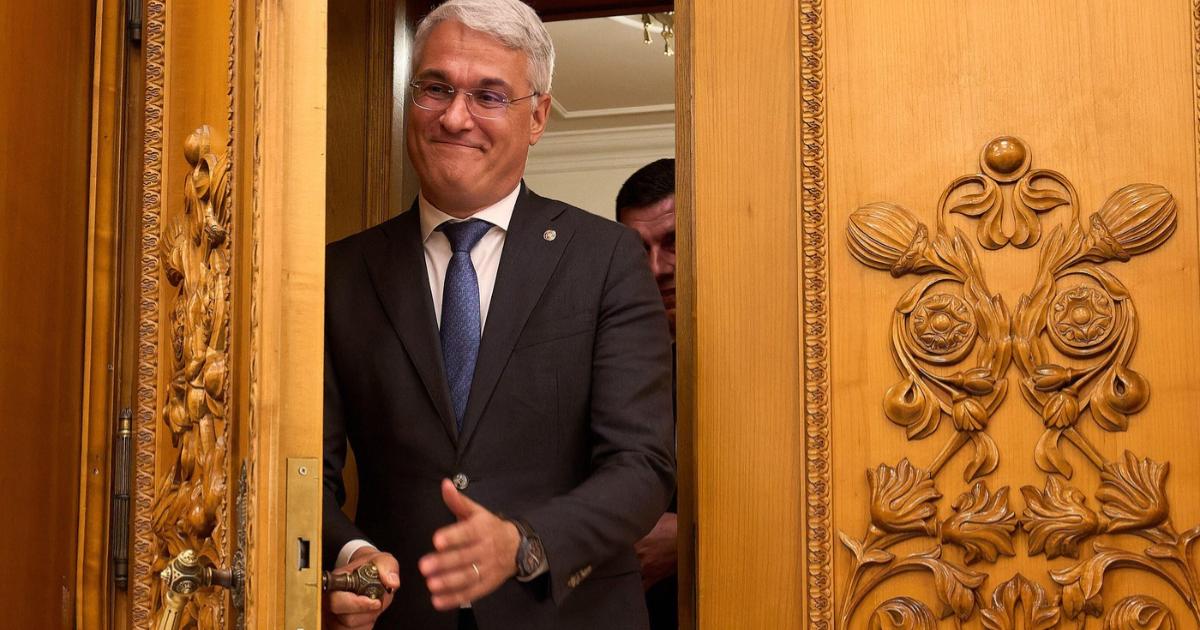 Guvernul BOLOHAN, lăudat pentru credibilitatea în fața Comisiei Europene privind PNRR Guvernul condus de ILIE BOLOHAN se bucură de o credibilitate mai mare în fața Comisiei Europene, comparativ cu guvernele anterioare, potrivit declarațiilor lui DRAGOȘ PÎSLARU