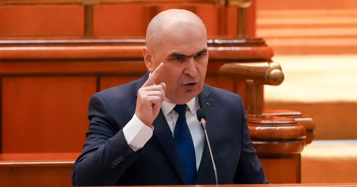 Ilie Bolojan, liberalul, clarifică poziția PNL în negocierile cu Nicușor Dan, subliniind intenția partidului de a se opune oricărei coaliții cu PSD în viitorul apropiat