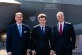 Președintele Nicușor Dan a vizitat vineri expoziția Black Sea Defense, Aerospace and Security BSDA, eveniment important pentru industria de apărare și securitate, desfășurat la București