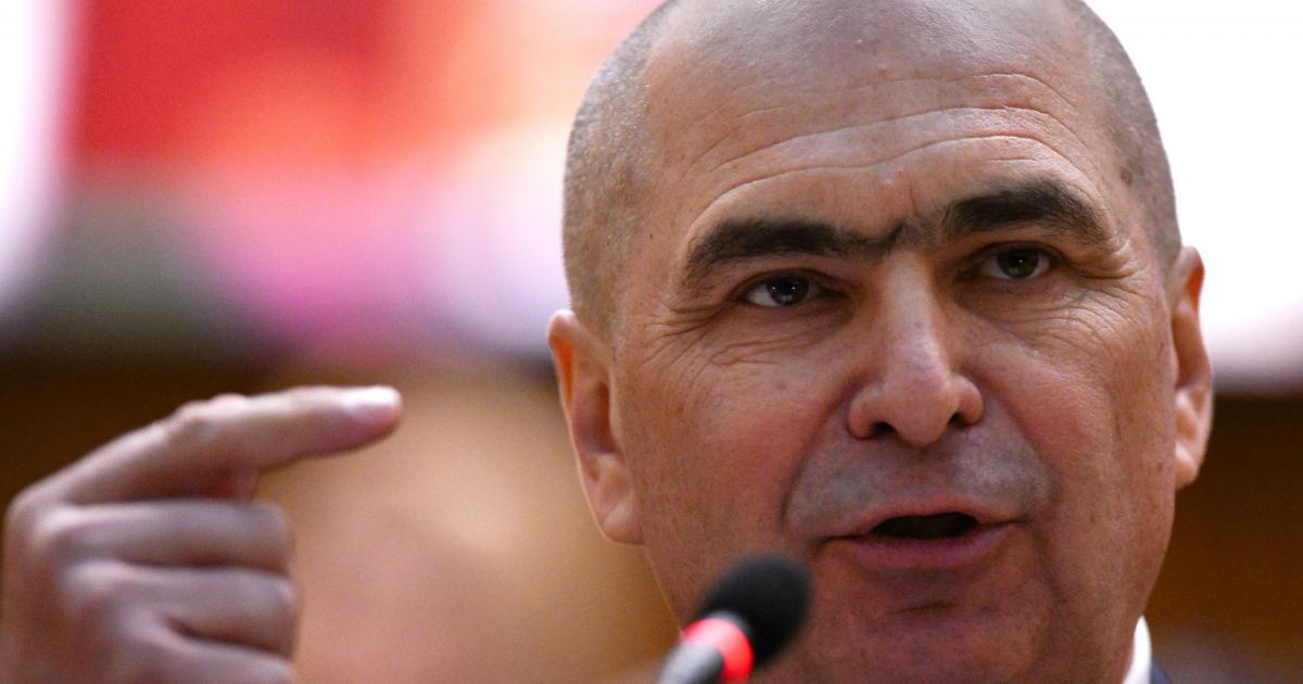 Ilie Bolojan, prim-ministrul interimar, a exprimat îngrijorări cu privire la proiectul mini-reactoarelor nucleare de la Doicești, subliniind problemele existente și potențialul eșec al investiției