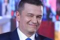 PSD Acuză Guvernul Bolojan de Recesiune Economică: Grindeanu lansează un atac dur Sorin Grindeanu, președintele Partidului Social Democrat (PSD), a lansat un atac dur la adresa premierului interimar Ilie Bolojan, acuzând guvernul de gestionarea defectuoasă a economiei