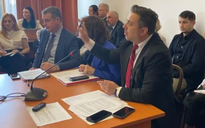 Muncitorii străini plătesc sume uriașe, de până la 25.000 de euro, unor intermediari pentru a se angaja în România, potrivit unui consilier de stat din Cancelaria Prim-Ministrului