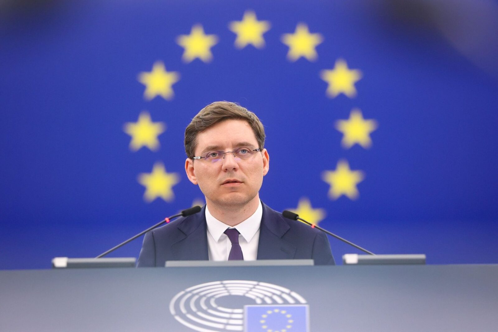 Vicepreședintele Parlamentului European, Victor NEGRESCU, critică eșecul reformelor din Planul Național de Redresare și Reziliență (PNRR) al României, avertizând asupra pierderii a sute de milioane de euro din fondurile europene