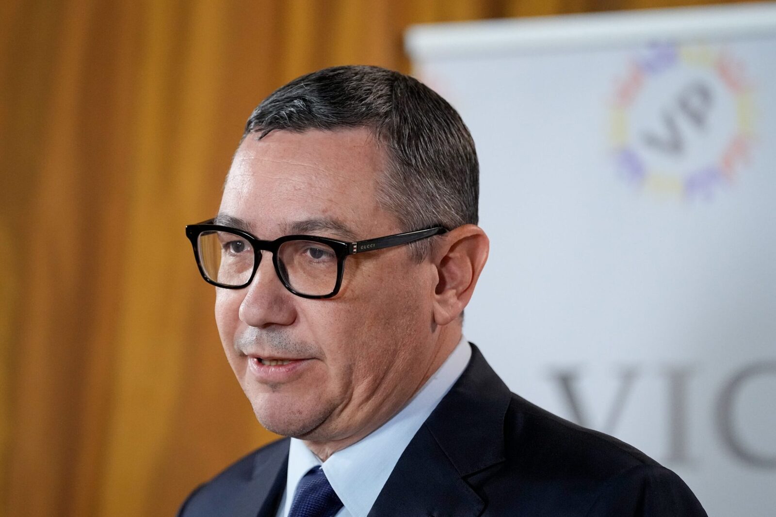 Victor Ponta analizează datele INS: inflația urcă, firmele se confruntă cu dificultăți Fostul premier Victor Ponta a analizat datele Institutului Național de Statistică (INS) privind evoluția economică