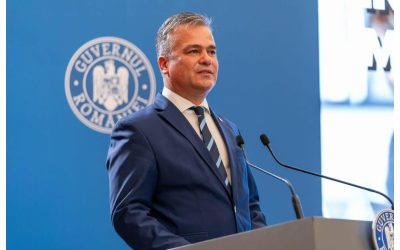 Ședința pentru învestirea Guvernului Veștea, suspendată Ședința Birourilor Permanente Reunite ale Parlamentului, în care trebuia votat calendarul pentru învestirea Guvernului condus de Adrian VEȘTEA, a fost suspendată