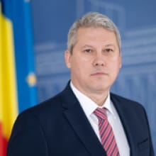 Predoiu: Stabilitate guvernamentală, vitală contra riscurilor economice