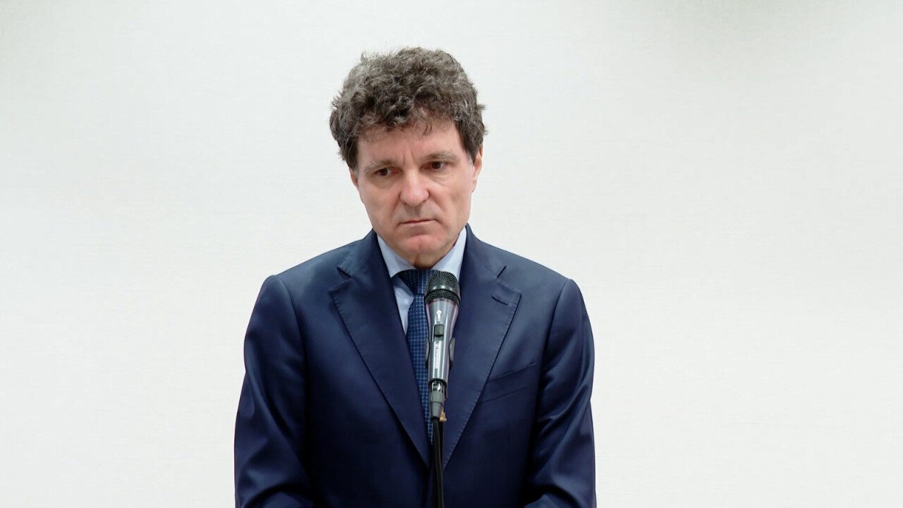 Președintele Nicușor Dan refuză nominalizarea unui nou premier, acuzând lipsa unui acord politic solid După aproape două luni de criză politică și blocaj parlamentar, președintele Nicușor Dan pare să nu grăbească procesul de desemnare a unui nou premier