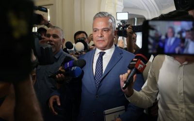 Criza Politică Se Adâncește: PNL Cere Retragerea Mandatului LUI Adrian Veștea, Acesta Refuză Liberalii au înaintat o nouă cerere către Adrian Veștea, premierul desemnat, să își depună mandatul, după ce ultimatumul inițial a expirat